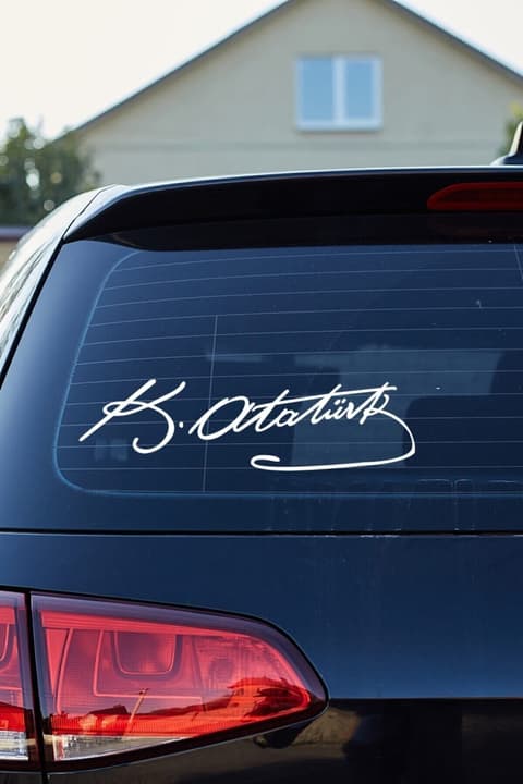 Atatürk Imza Folyo Sticker Oto Sticker Araba Sticker Modifiye Tuning Çıkartma Cam Sticker 25x6,8cm